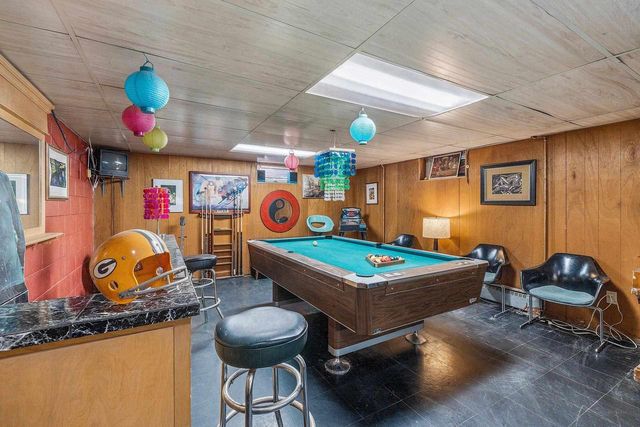 2532 SHERIDAN DRIVE, Green Bay, WI 54302