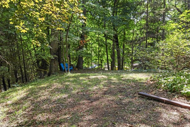 2532 SHERIDAN DRIVE, Green Bay, WI 54302
