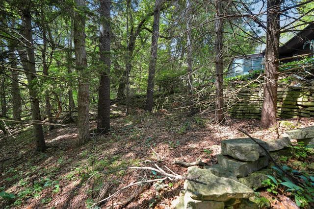 2532 SHERIDAN DRIVE, Green Bay, WI 54302