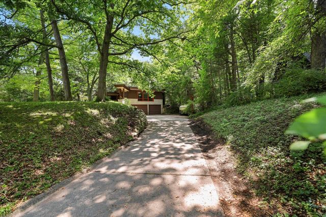 2532 SHERIDAN DRIVE, Green Bay, WI 54302