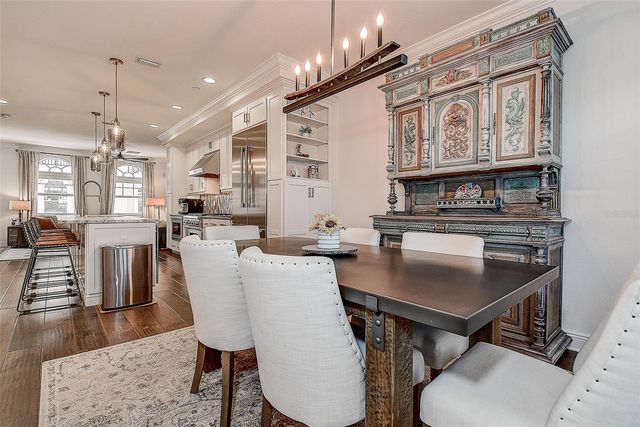 411 REGENT LANE N, St Petersburg, FL 33701