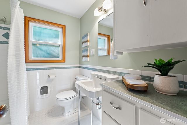 23830 N US Highway 101, Hoodsport, WA 98548