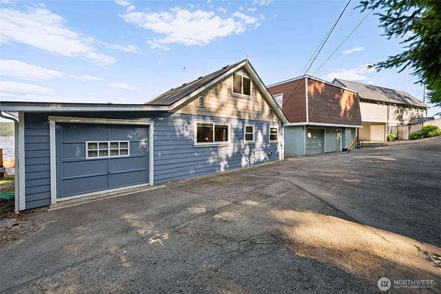 23830 N US Highway 101, Hoodsport, WA 98548