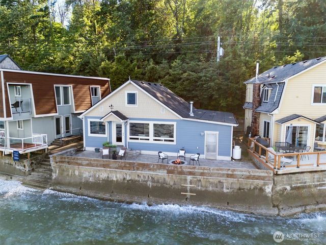 23830 N US Highway 101, Hoodsport, WA 98548