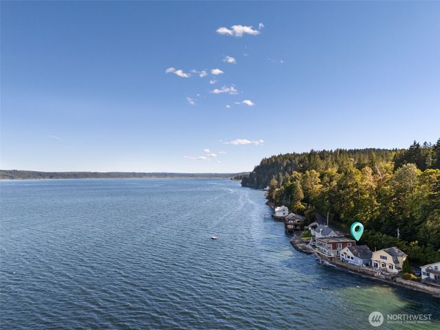23830 N US Highway 101, Hoodsport, WA 98548