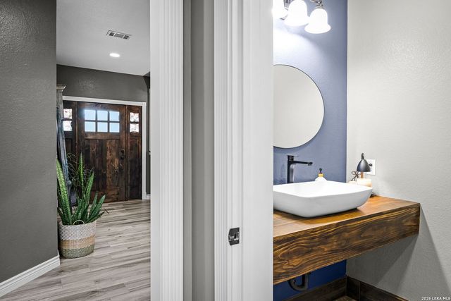 12700 Woman Hollering, Schertz, TX 78154