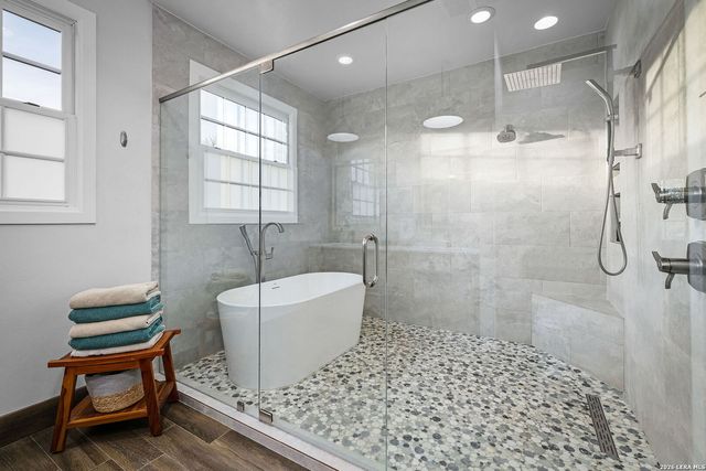 12700 Woman Hollering, Schertz, TX 78154