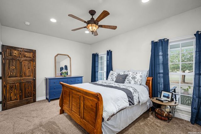 12700 Woman Hollering, Schertz, TX 78154