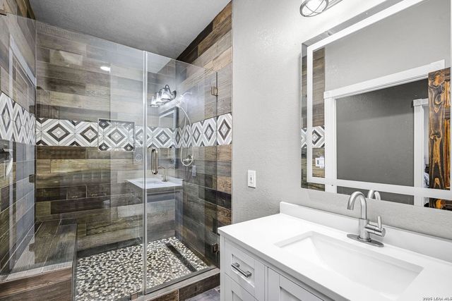 12700 Woman Hollering, Schertz, TX 78154