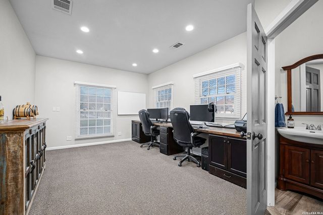 12700 Woman Hollering, Schertz, TX 78154