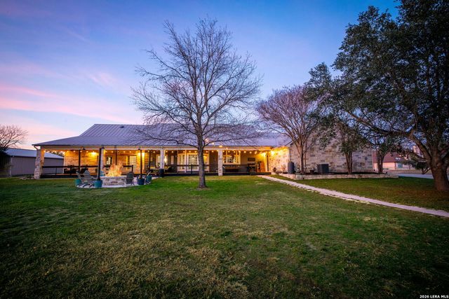 12700 Woman Hollering, Schertz, TX 78154