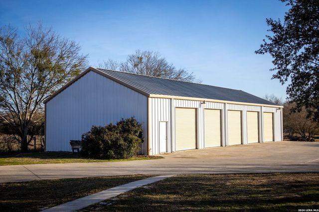 12700 Woman Hollering, Schertz, TX 78154