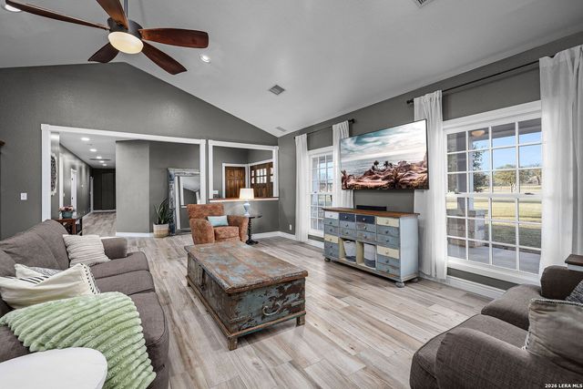 12700 Woman Hollering, Schertz, TX 78154