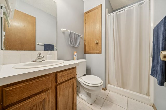 8419 W 17th, Wichita, KS 67212