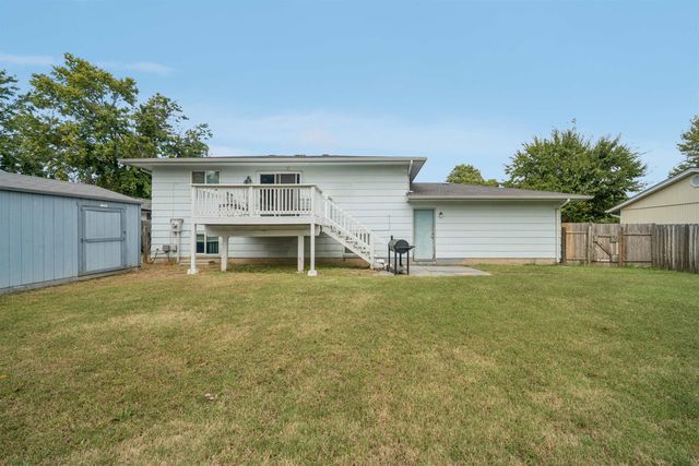 8419 W 17th, Wichita, KS 67212