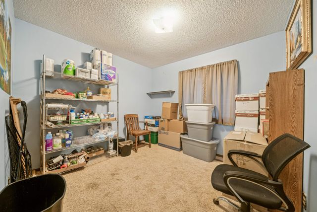 8419 W 17th, Wichita, KS 67212