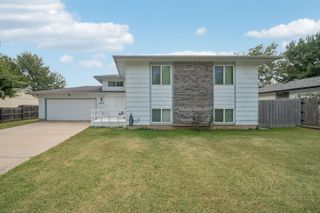 8419 W 17th, Wichita, KS 67212