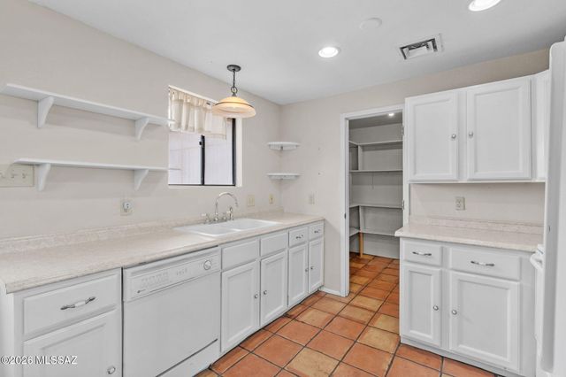 11551 E Camino Del Desierto, Tucson, AZ 85747