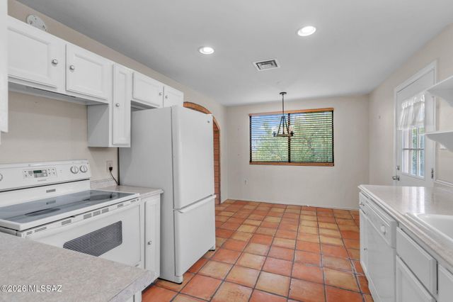 11551 E Camino Del Desierto, Tucson, AZ 85747