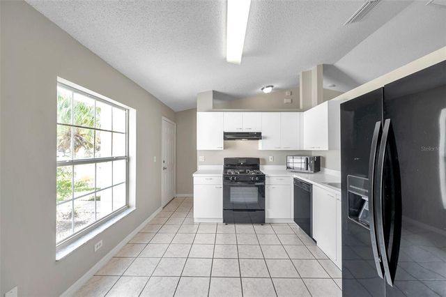 28750 MIDNIGHT STAR LOOP, Wesley Chapel, FL 33543