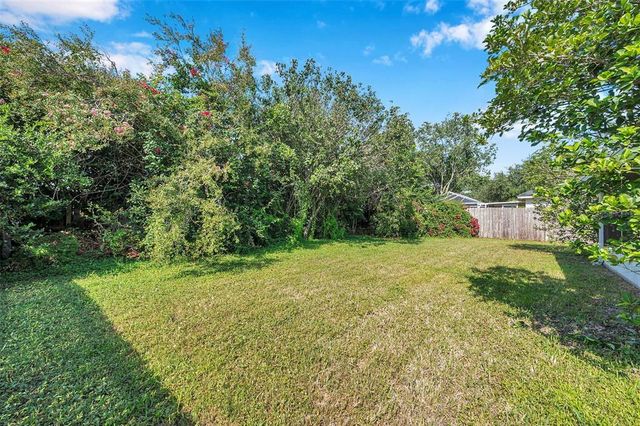 28750 MIDNIGHT STAR LOOP, Wesley Chapel, FL 33543