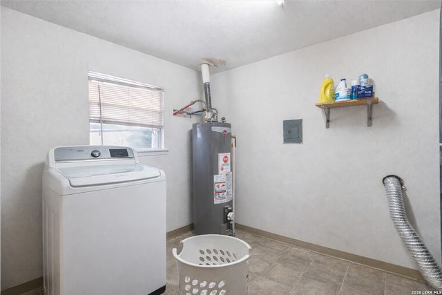 419 Upland, San Antonio, TX 78220