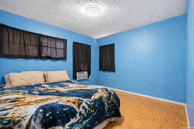 419 Upland, San Antonio, TX 78220