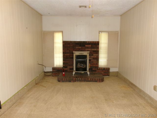 1205 NW 9th Street, Stigler, OK 74462