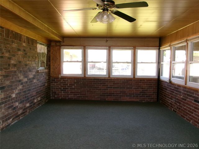 1205 NW 9th Street, Stigler, OK 74462