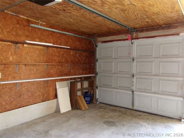 1205 NW 9th Street, Stigler, OK 74462