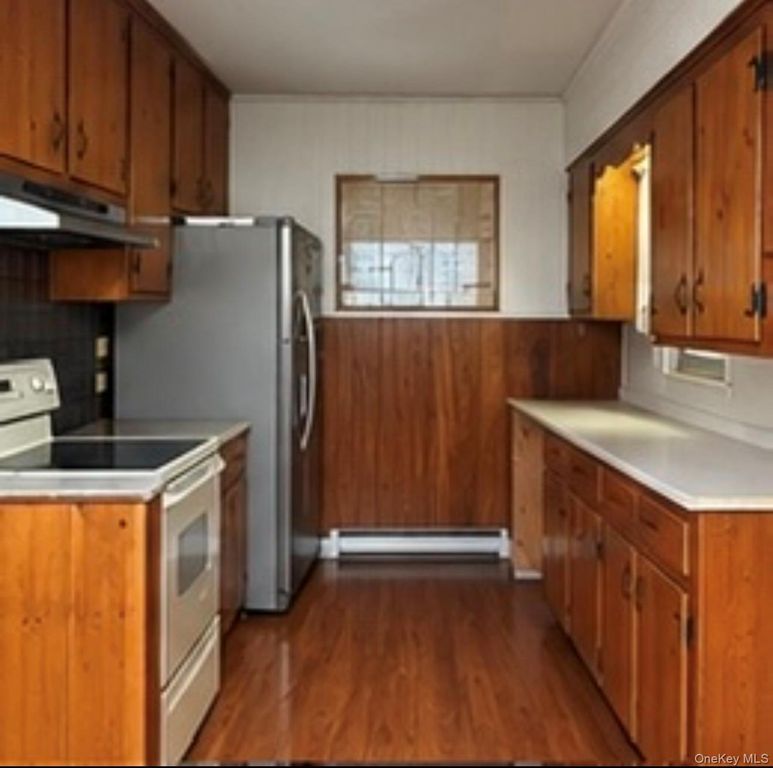 12 N Mortimer Avenue, Elmsford, NY 10523 — photo 3