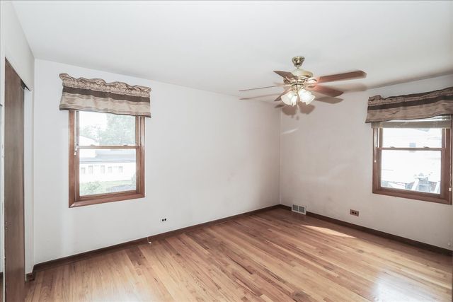 1468 E Rosita Drive, Palatine, IL 60074