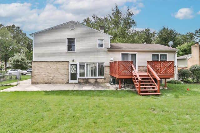 1468 E Rosita Drive, Palatine, IL 60074