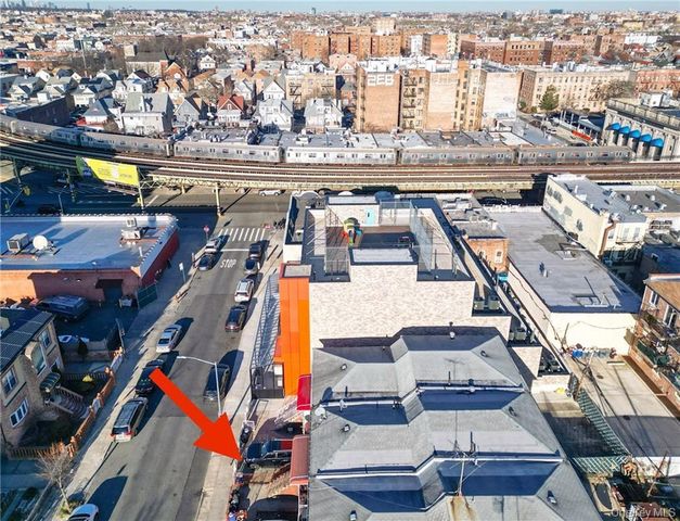 15 Bay 20th Street, Brooklyn, NY 11214