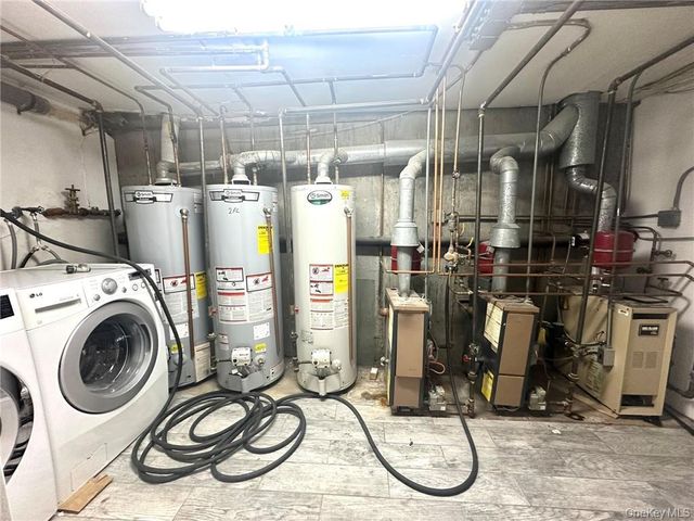 15 Bay 20th Street, Brooklyn, NY 11214
