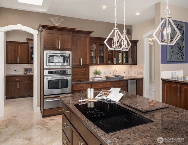 11236 Airpark Lane SE, Yelm, WA 98597