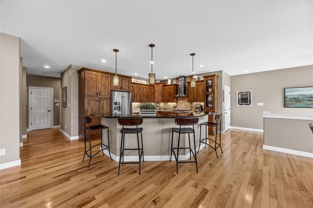 2097 Emmons Street, Hiawatha, IA 52233
