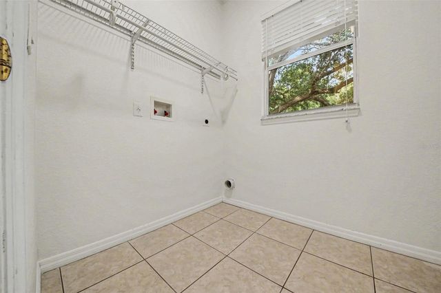3020 N TANNER ROAD, Orlando, FL 32826