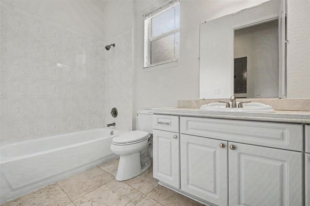 3020 N TANNER ROAD, Orlando, FL 32826