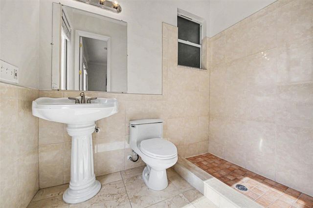 3020 N TANNER ROAD, Orlando, FL 32826