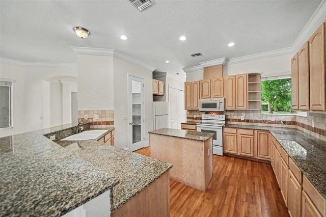 3020 N TANNER ROAD, Orlando, FL 32826