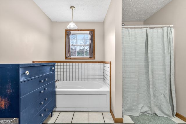 1640 Apalachee River Road, Madison, GA 30650