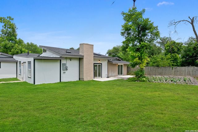 258 SERENADE DR, San Antonio, TX 78216