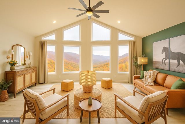 3 LEE DRIVE, Linden, VA 22642