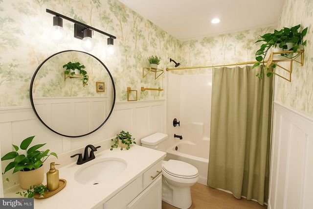 3 LEE DRIVE, Linden, VA 22642