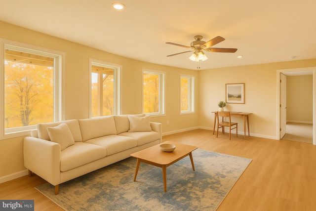 3 LEE DRIVE, Linden, VA 22642