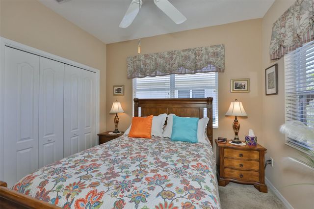 1917 STERLING GLEN COURT, Sun City Center, FL 33573