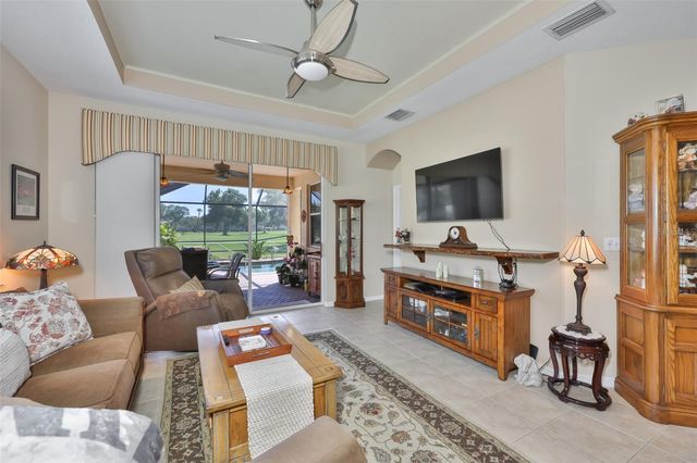 1917 STERLING GLEN COURT, Sun City Center, FL 33573