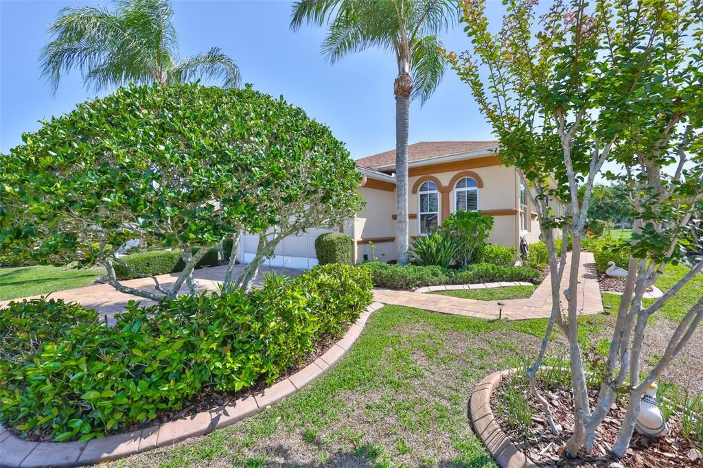 1917 STERLING GLEN COURT, Sun City Center, FL 33573
