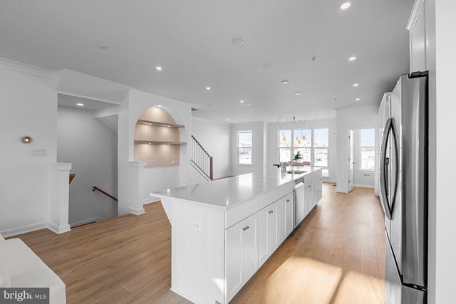 16013 HYDE PARK PL, Bowie, MD 20716